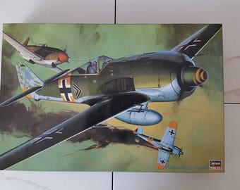 Hasegawa Hobby 1/32 Scale Kit Focke-Wulf Fw190-Scale Model-Model Airplane-Model Airplane Kits-Model-Kits-Model Kits-Plastic Model Kits