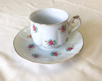Cup and saucer, floral pattern cup and saucer, teacup and saucer, coffee cup, Ftd Japan cup and saucer, Cat no 202