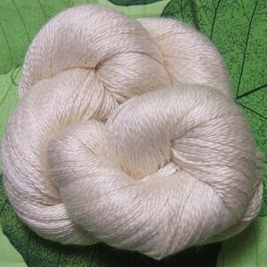 Yasik 214 Tibetan Yak Down Silk Natural Cream Yarn 100 gram Skein VERY SOFT