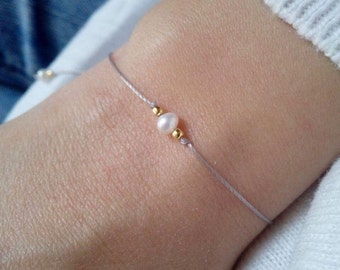Tiny pearl bracelet, freshwater pearl bracelet, bridesmaid gift