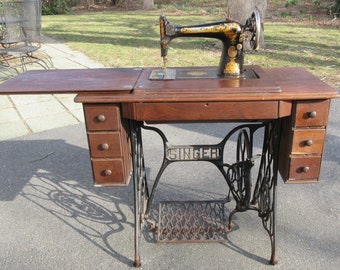1924 Singer Treadle Sewing Machine In Cabinet Spinx Gold Decals 17Attachmts AS IS **Shipping is NOT Free.Contact us for a shipping quote**
