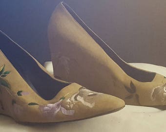 Fendi Floral Embroidery Suede Wedges