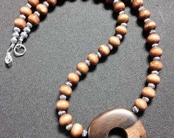 Olive wood bead necklace with wood pendent