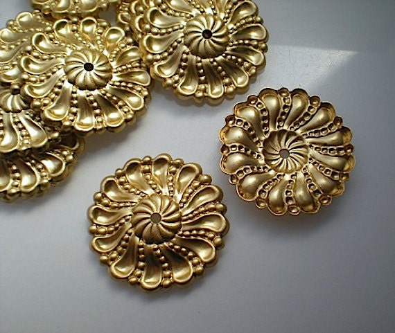 12 brass mirror rosettes No. 13