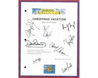 National Lampoon's Christmas Vacation Movie Script Signed Screenplay Autographed Chevy Chase, Beverly D'Angelo Julia Louis-Dreyfus