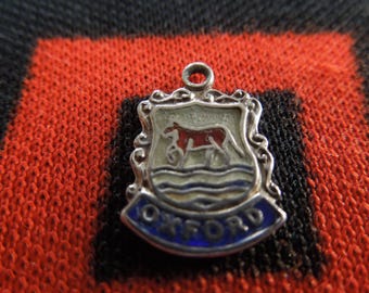 Enamel Silver Oxford Charm England Travel Shield Crest Silver Charm for Bracelet from Charmhuntress 05024
