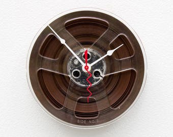 Recycled magnetic tape reel clock, reel to reel gift, Audio geek gift, music lovers gift, upcycled industrial clock, analog birthday gift