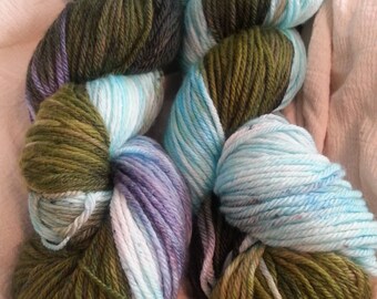 Schoharie Skies, DK weight yarn, 246 yards, superwash