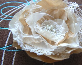 Ivory, cream wedding bridal hair flower, bridal hairpiece, bridal hair clip, wedding hair flower, wedding hair accessories, bridal headpiece