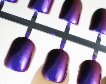 Holo Press on Nails, Set of False Nails, Artificial Nails, Glitter False Nails, Duochrome Nails, Purple Holo Nails, Short Fake Nails