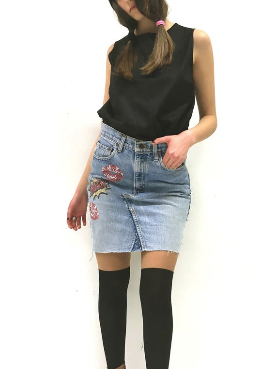 Mini Denim LOLA DARLING Skirt Pencil Midi Vintage Recycled Levi's Jeans, Studs Pop Smack Kiss, Unique Limited Edition Made in Italy
