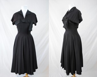 1940s Black Crepe Day Dress // Vintage Crepe Dress // 40s Short Sleeve Dress // Wartime Fashion // Witchy Black Dress // 40s Midi Dress //