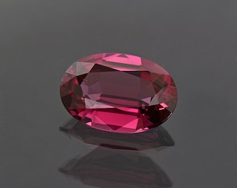 Beautiful Tanzanian Cranberry Pink Rhodolite Garnet Gemstone 3.89 cts.