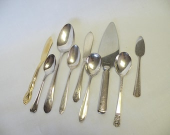 Mixed Lot of Antique Silverplate Serving Utensils - Rogers, Int Silver, American, Hotel & Oneida - Shabby, Farmhouse, Rustic