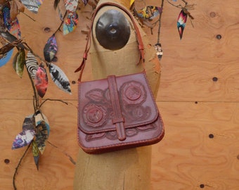 Vintage Rust Red Tooled 70's Bohemian Southwestenr Purse SZ M