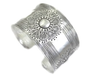 Handmade Sterling Silver wide Cuff Bracelet,Sun/ Flowers Ethnic Bracelet Cuff, Solar Tribal/ Hippie Boho Statement Cuff Bracelet