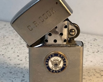 VINTAGE MILITARY LIGHTER Crest-craft usn United States Navy crest craft C.R. Cook collectible tobacciana silver