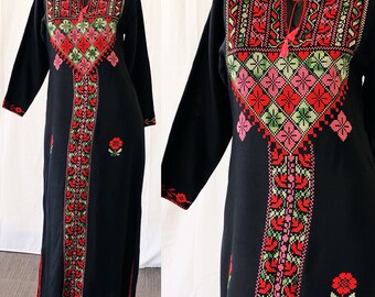 Indian Dress 70s Embroidered Ethnic India Bohemian Caftan