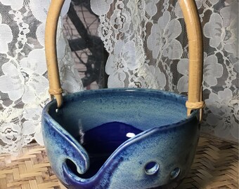 Handled Porcelain Yarn Bowl in Cobalt Blue
