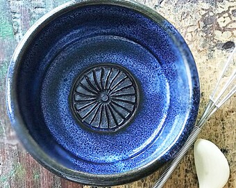 Ceramic Garlic Grater Bowl - Garlic Grater Dish - Ginger Grater