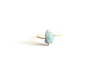 Raw Aquamarine Ring, Raw Crystal Ring, Thin Band Ring, Raw Stone Ring, Rough Gemstone Ring, Dainty Gold Ring, Raw Gemstone Ring Gift