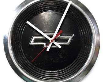 1984 - 1999 Chevrolet S-10 Pickup Truck and S-10 Blazer Hubcap Clock - Chevy Hub Cap - 1985 1986 1987 1988 1989 1990 1991 1992 1993 1994