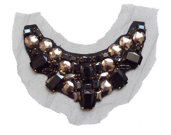 Black and silver cabochons bib applique