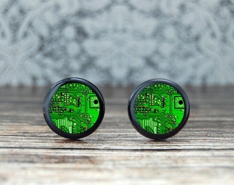 Computer cufflinks , geekery cufflinks, circuit board cufflinks , engineer gift , green circuit board . computer chip , groomsmen gift