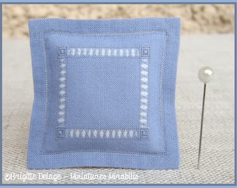 Miniature cushion 1/12 scale beams knotted blue white