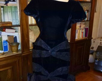 Velvet dress with fabulous ribbons