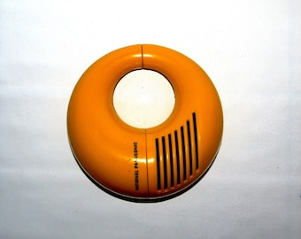 National Panasonic Toot-a-loop 72 - Vintage 1970’s wrap-around-your-wrist portable transistor radio