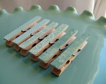 Decorative Decoupaged Clothespins Memo clips ---Avery Gifts Under 5 Dollars Hostess Gift, Organization, Home Office, Kitchen
