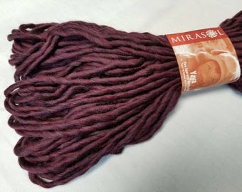 Mirasol Yaya Yarn - 100% Bulky wool