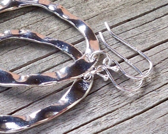 Geometric Earrings Hammered Silver Earrings Hammered Earrings Silver Circle Earrings Silver Oval Earrings Sterling Silver Dangle Earrings