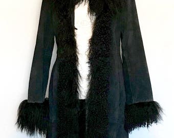 Vintage 70s Black Curly Lamb and Suede Coat LV0093