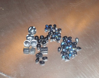 Mixed bag - Black glass beads