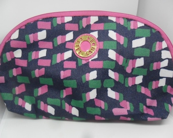 1 Marvellous Make up Bag for special someone or yourself