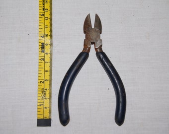 Vintage 1950's - Fuller Wire Cutter - Tool