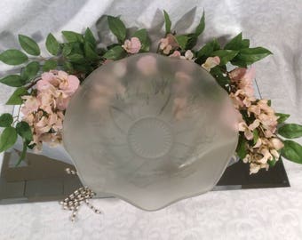 Herringbone Iris Serving/Fruit Bowl
