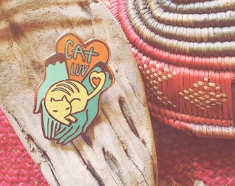 Cat love rose gold wrapped pin