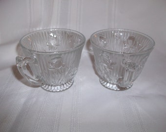 2 Jeanette Glass Iris and Herringbone Cups Crystal DG