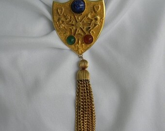 20% OFF Dragon Coat of Arms, Crest Brooch, Providentiae Memor, 1970's/1980's