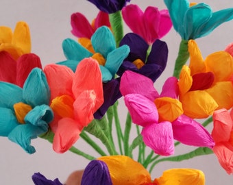 Mexican Paper Flowers, Cinco de Mayo, 10 Crepe Paper Flowers, Dia de Los Muertos, Fiesta Decorations, Altar Flowers, Day of the Dead, Luau