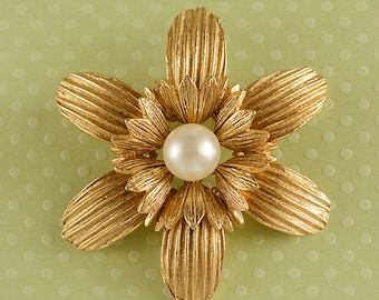 Gold Tone and Pearl Flower Brooch