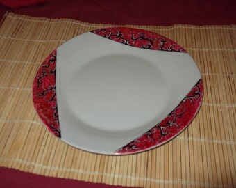 painted in red "shadow" porcelain plate