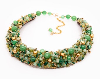 CHARMING GREEN - statement necklace, semi precious stones necklace, beaded necklace