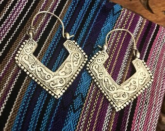Kuchi earrings - tribal earrings - silver hoop earrings - silver gilt -tribal jewley - ethnic earrings - ethnic jewelry