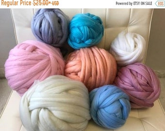 Chunky Knit Yarn, Chunky knit vegan yarn, Vegan wool, Super Bulky Yarn,Arm Knitting Yarn
