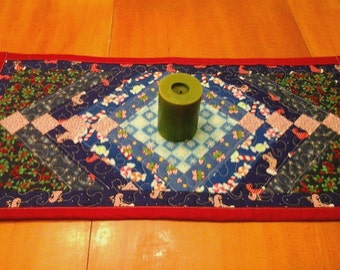 Christmas Table runner- blues