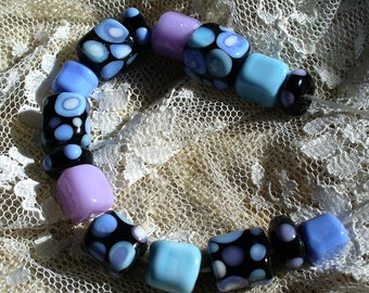 Lampwork beads/glass beads/beads/sra lampwork/ cubes/mosaic/lavender/blue/white/black/